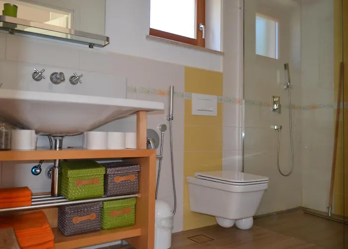 Hébergement de vacances Eco-house By The Sea - Enjoy, Your Perfect Escape *